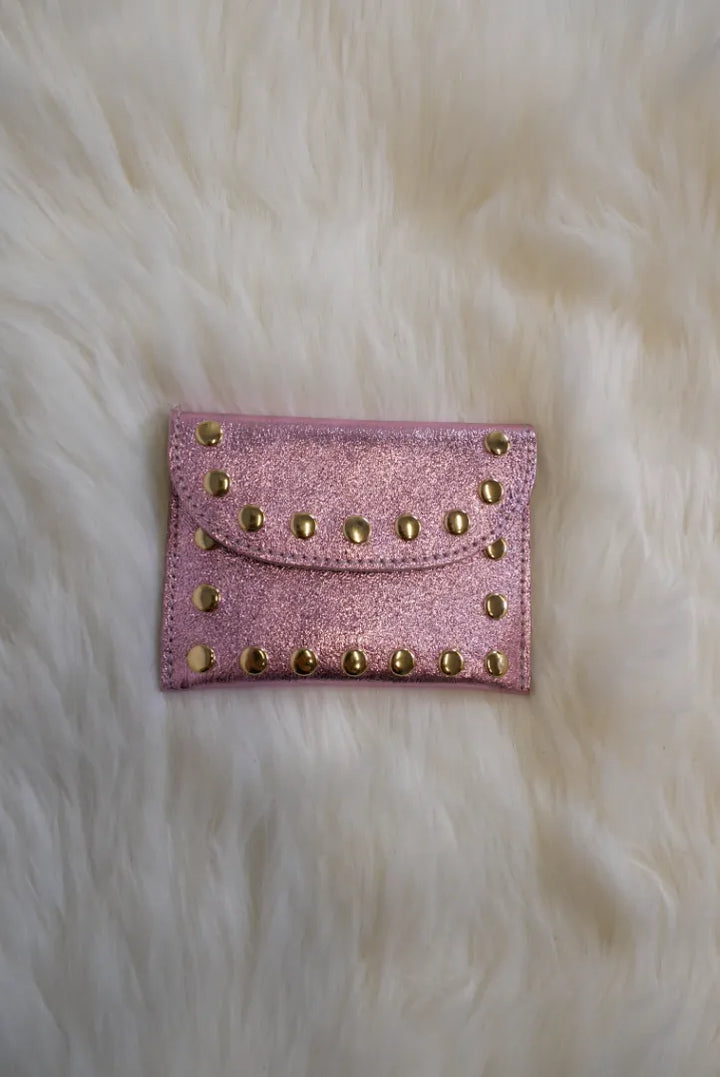 Pussukka / nahkaa Laila