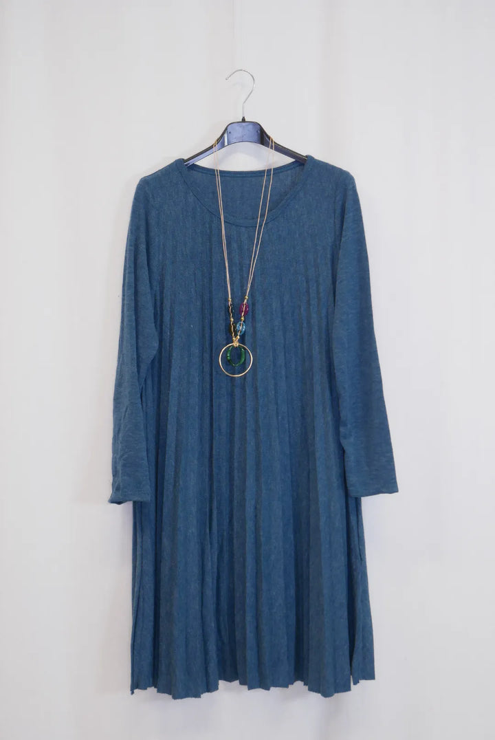 Pliseerattu neulemekko Heli