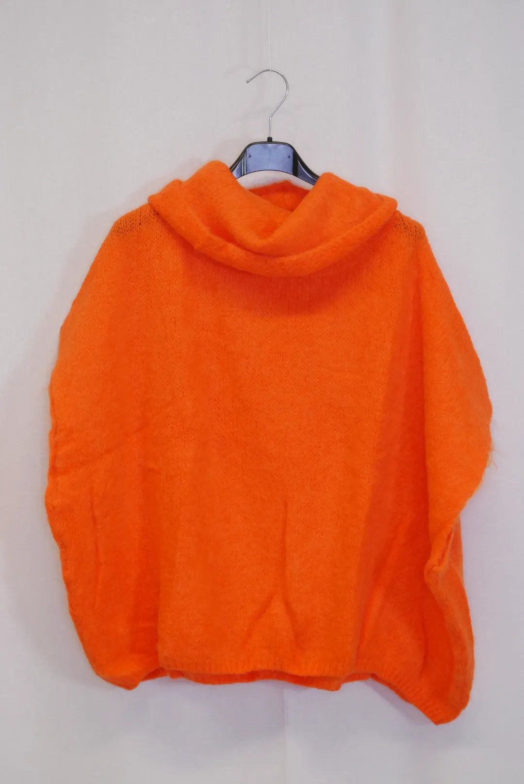 Neule kauluksella L-3XL Minja