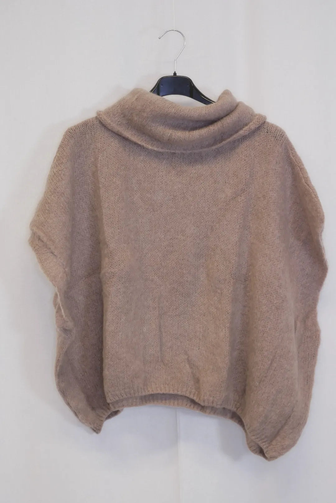 Neule kauluksella L-3XL Minja