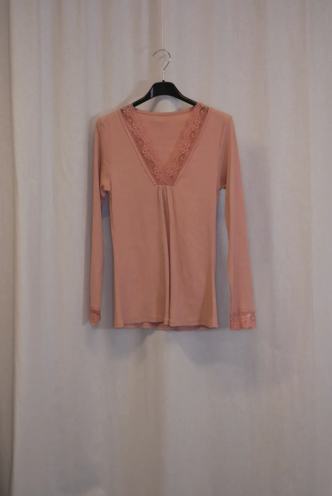 Pukeutumispaita 36-38