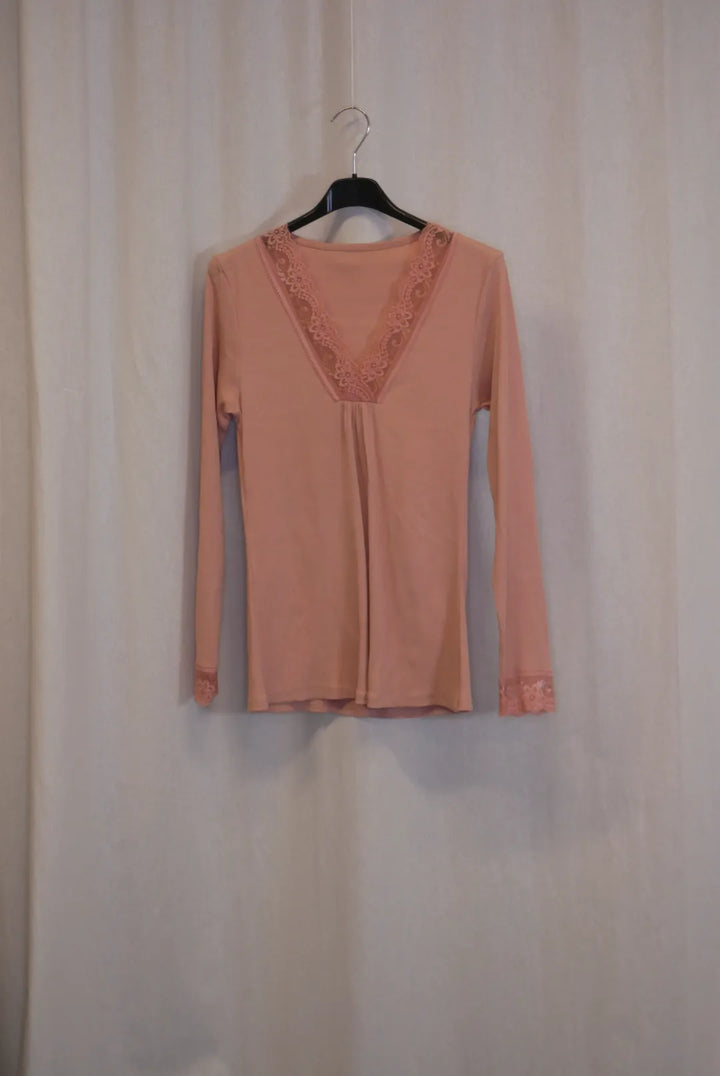 Pukeutumispaita 36-38