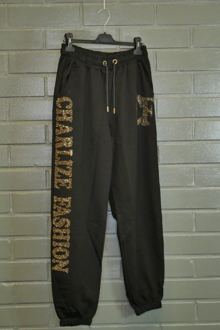 Collegeasu Petra / Tatu