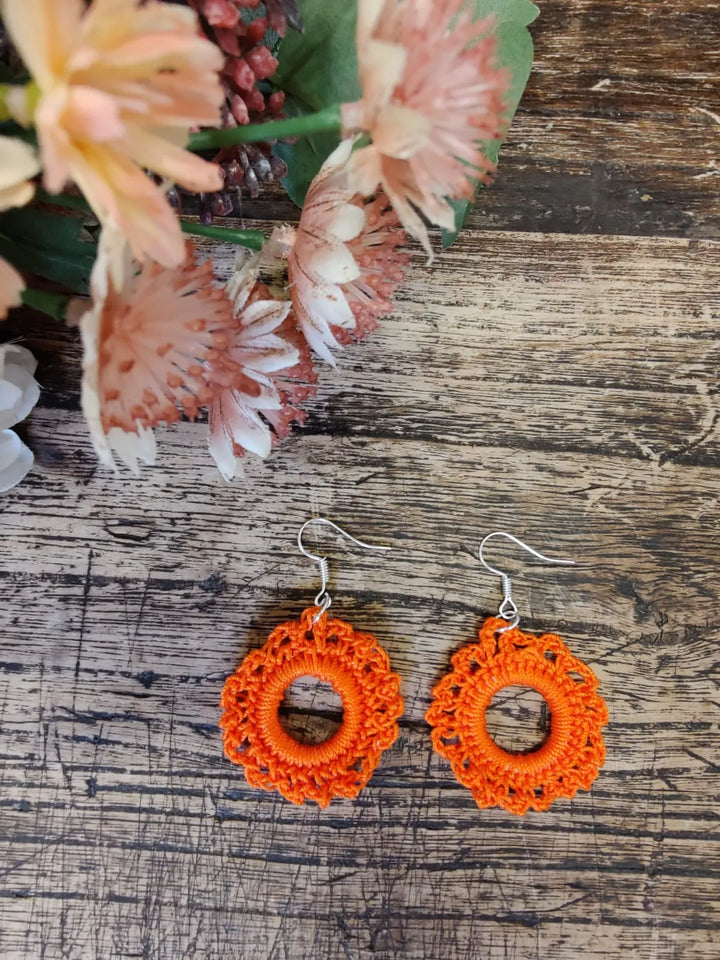 Virkatut korvikset Mia