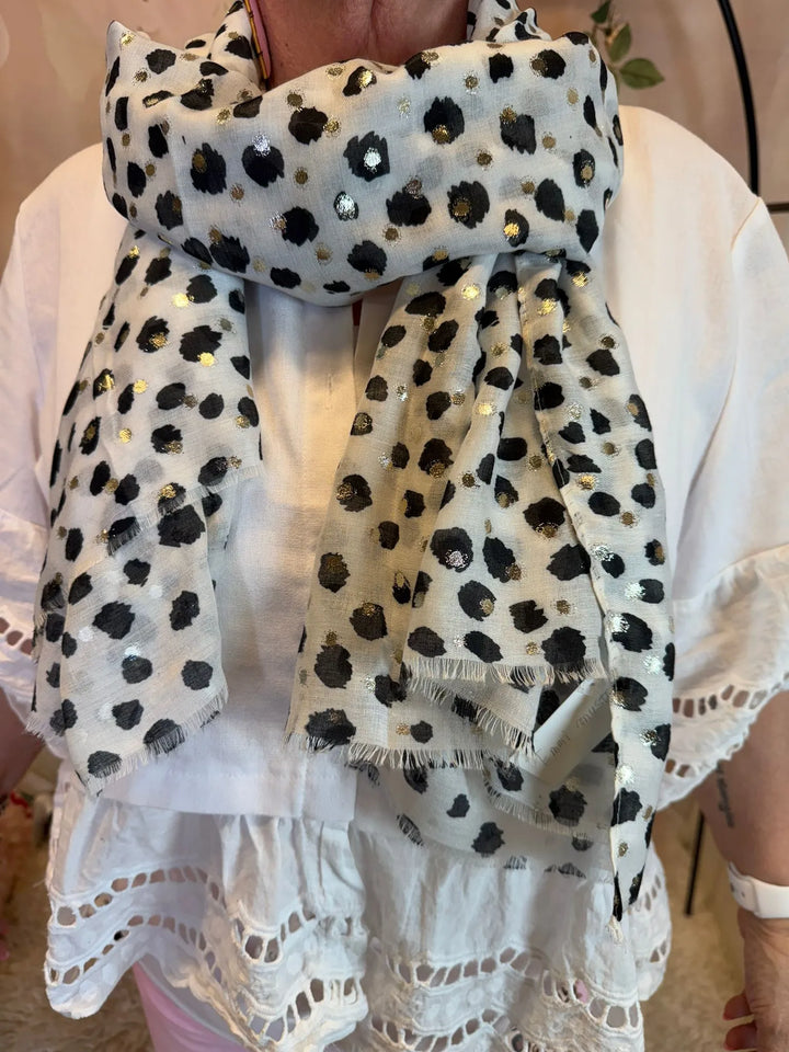 Pilkkukuosinen huivi - Emmi