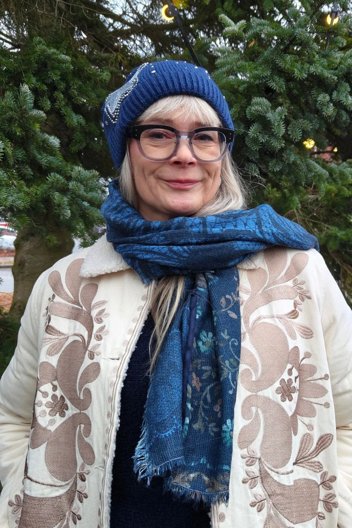 Huivi / Neljä tyyliä Valma