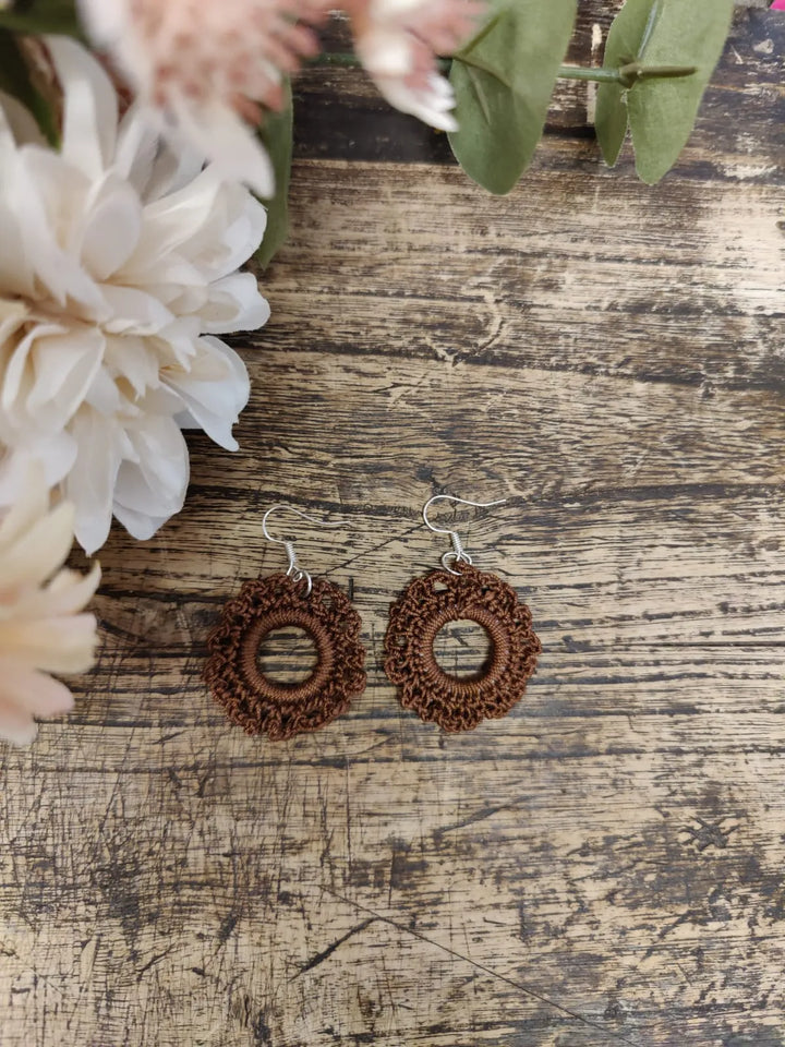 Virkatut korvikset Mia